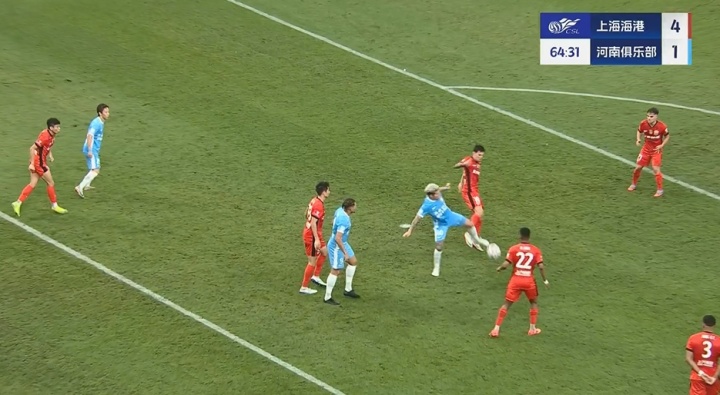 九游app下载最新版本-纳萨里奥造点，卡多索点射破门，河南扳回一球仍1-4落后海港