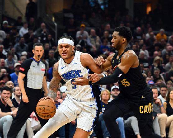 九游app最新版下载安装-状元班凯罗第三年再蜕变？当全能前锋看齐塔图姆